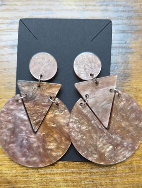 Marbled Rose-Brown Geometric Drop Earrings